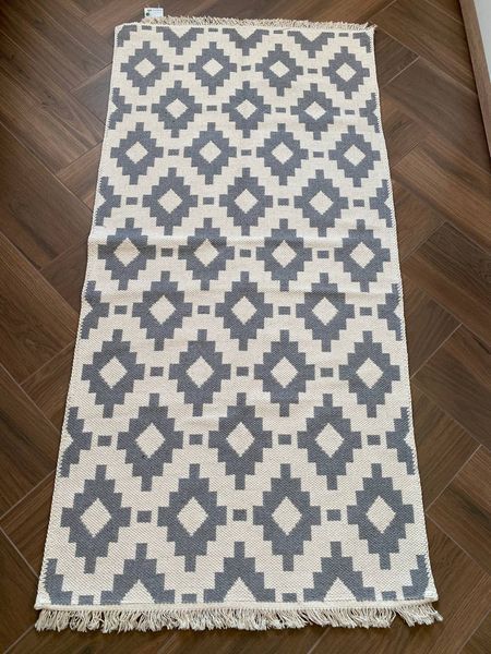 Безворсовый хлопковый ковёр Canary Kara 136 серый/молочный, 80&times;150 см CNR-2173 фото